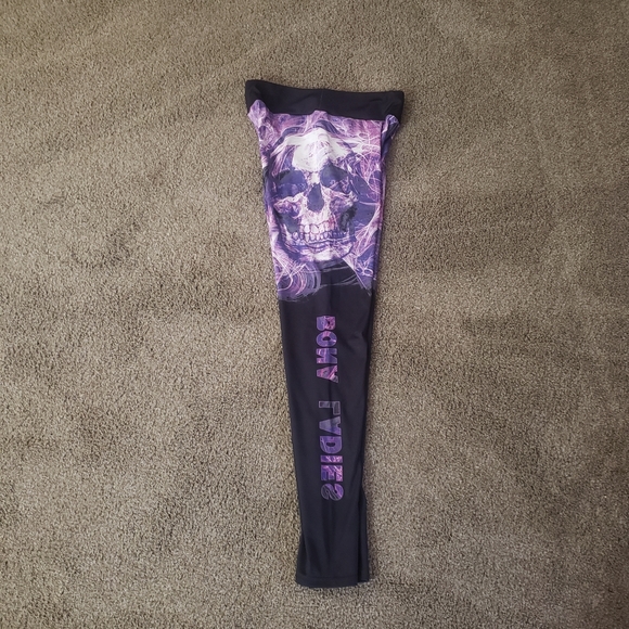 SOLD...! Athelic Skull Print Leggings Yoga Fitness Sports Pants - Picture 4 of 7